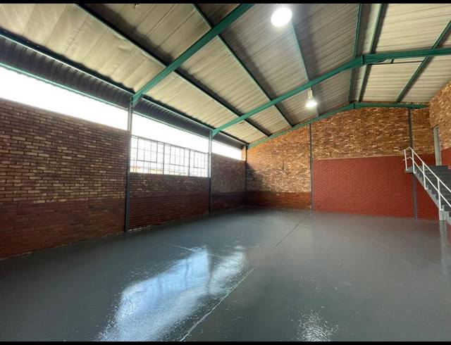 INDUSTRIAL PROPERTY TO RENT IN HENNOPSPARK